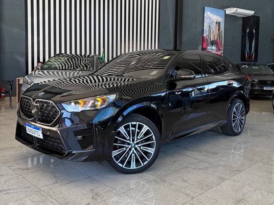 BMW X2 2.0 TURBO GASOLINA XDRIVE20I M SPORT STEPTRONIC BMW X2 2.0 TURBO GASOLINA XDRIVE20I M SPORT STEPTRONIC